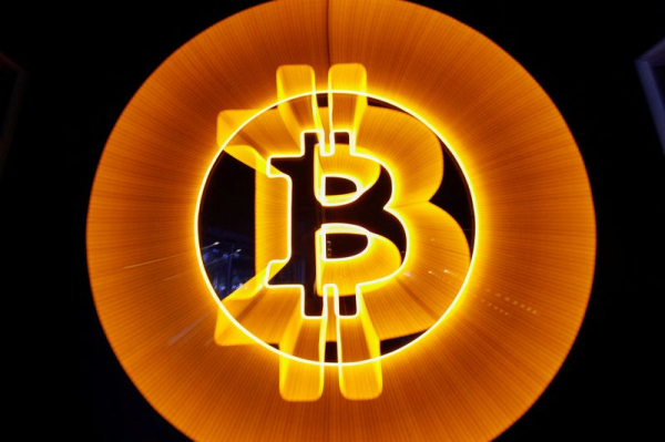 Bitcoin : VanEck prévoit un nouveau record pour le 9 novembre 2024, grâce à Trump Bitcoin : VanEck prévoit un nouveau record pour le 9 novembre 2024, grâce à Trump